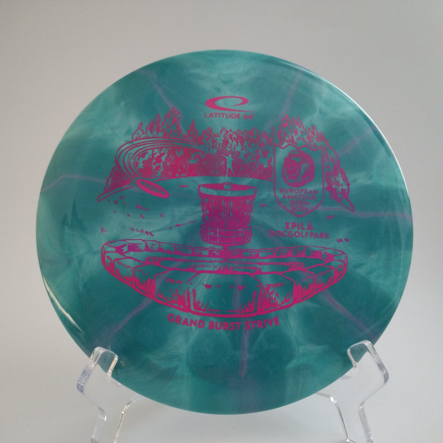 Latitude 64 Grand Burst Strive