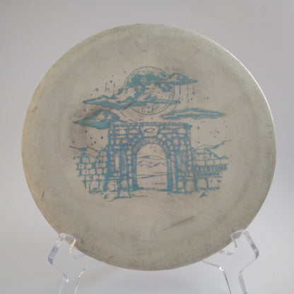 Latitude 64 Zero Medium Moonshine Keystone - Limited Edition