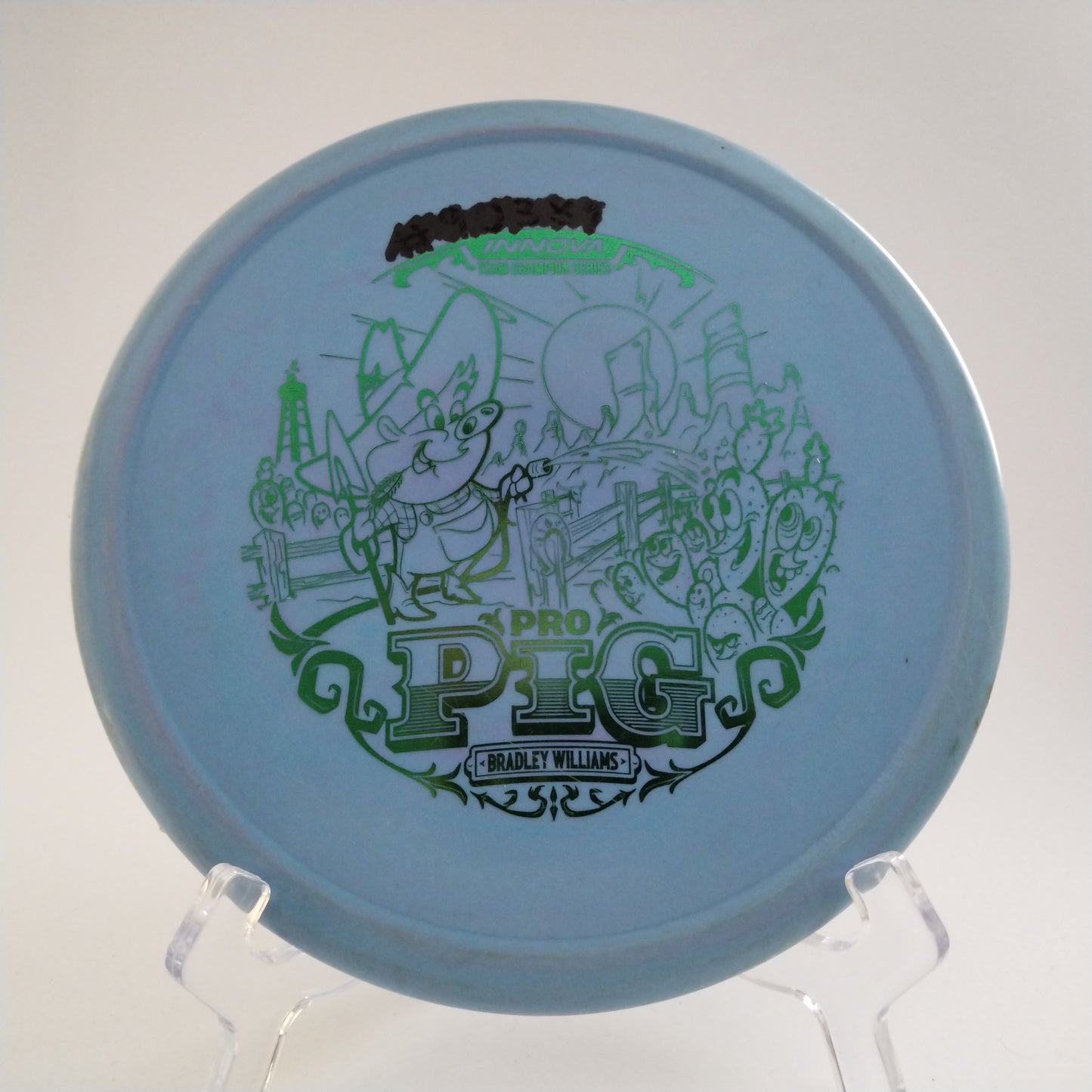 Innova Pro Color Glow Pig - Bradley Williams