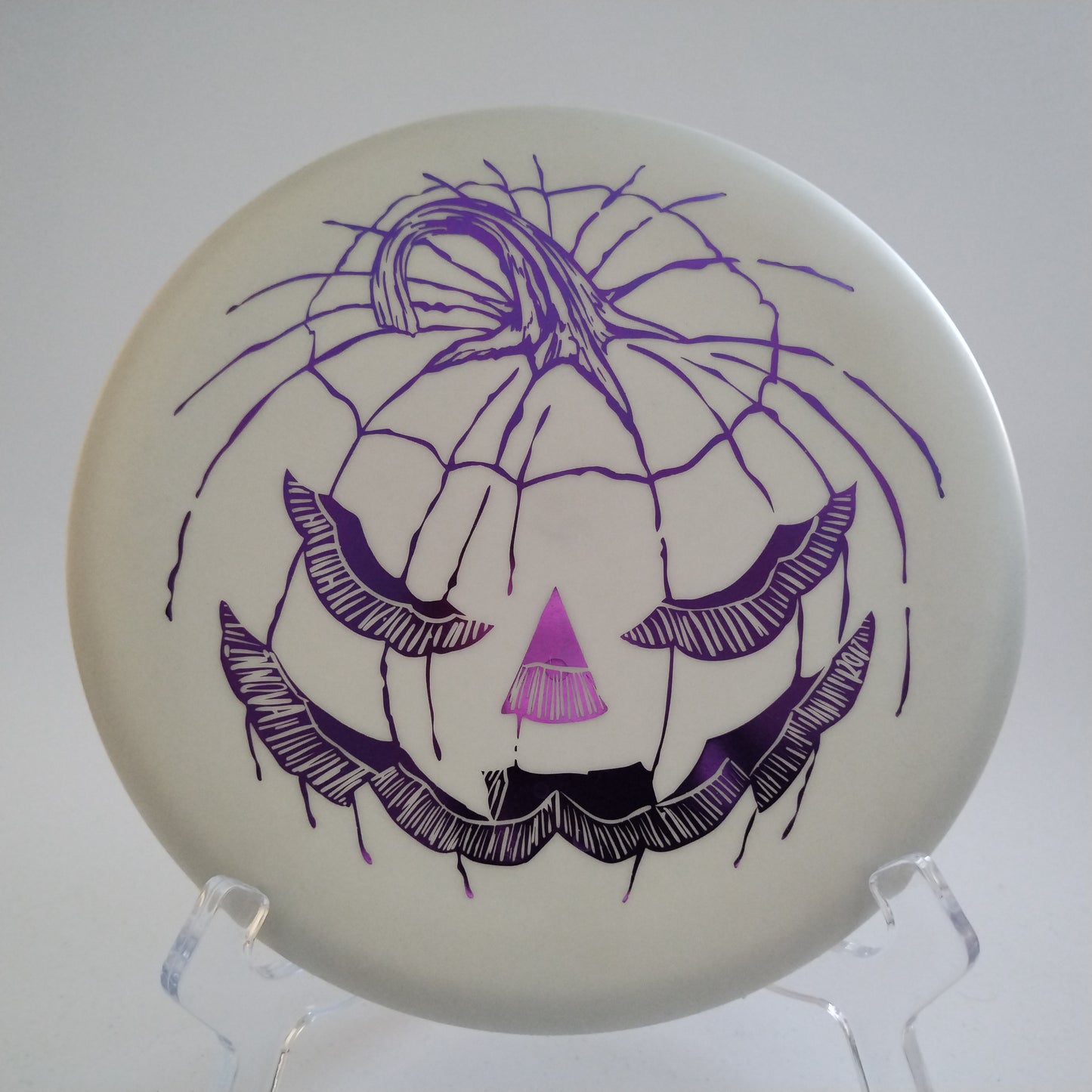 Discmania Glow D-line P2